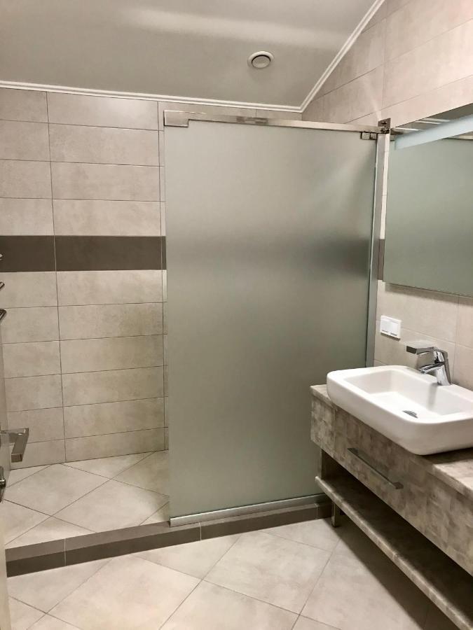 Arleville Bukoveľ Exteriér fotografie
